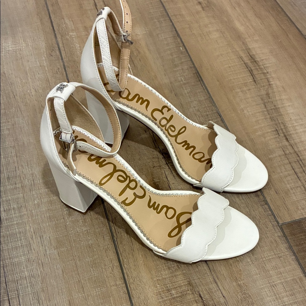 NWOT Sam Edelman Cream Block Heel Sandals